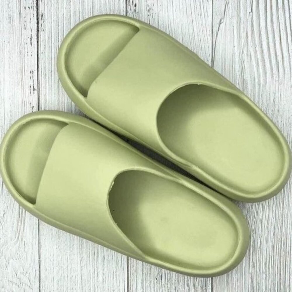 Womens Slides Small New Green Slipper Sandals Shower Slip On‎ House Shoes